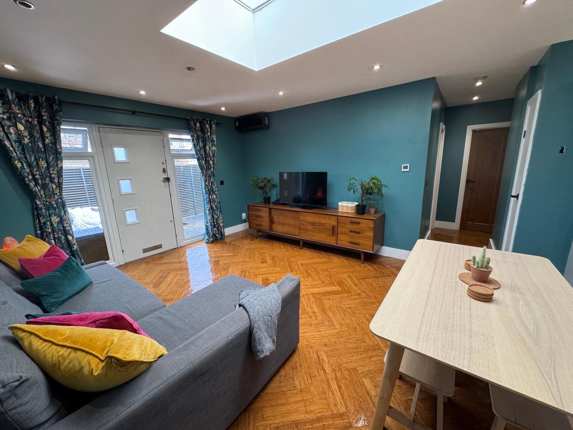 Streatham House - 2 Bedroom - Sleeps 6 - Free Wifi Streatham Vale Exterior foto